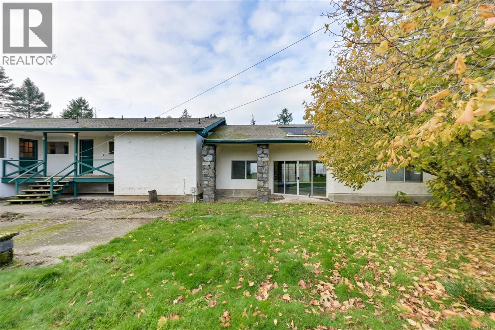 4203 Leeron Pl, Metchosin