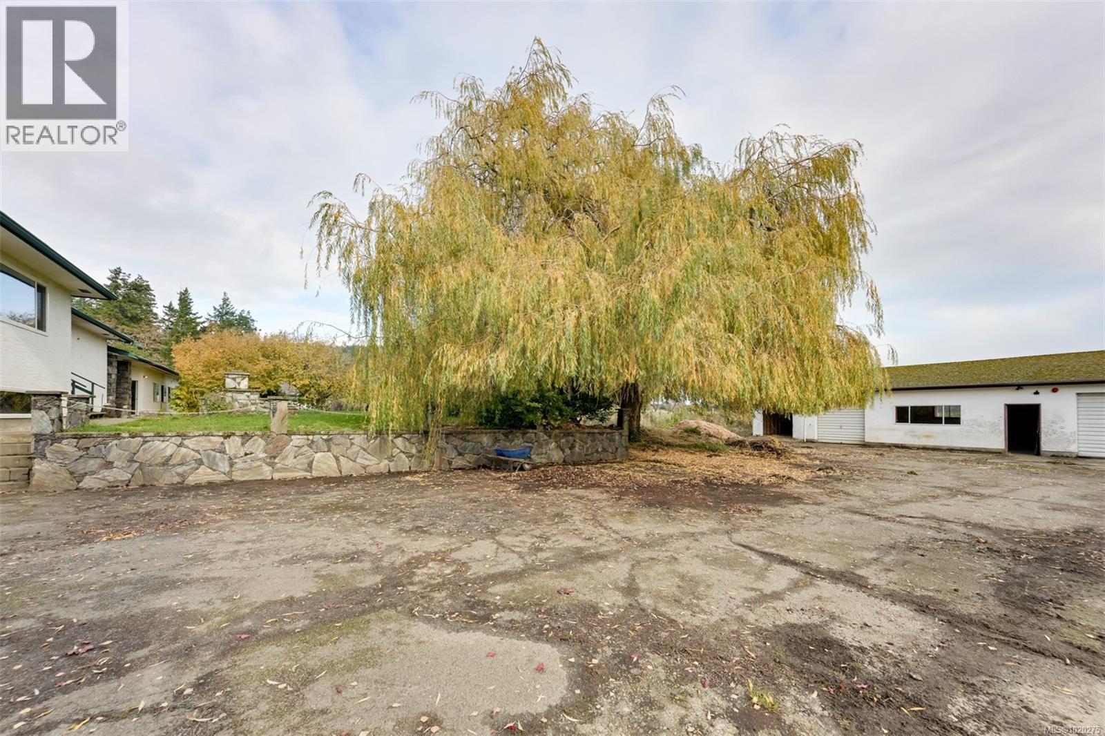 4203 Leeron Pl, Metchosin