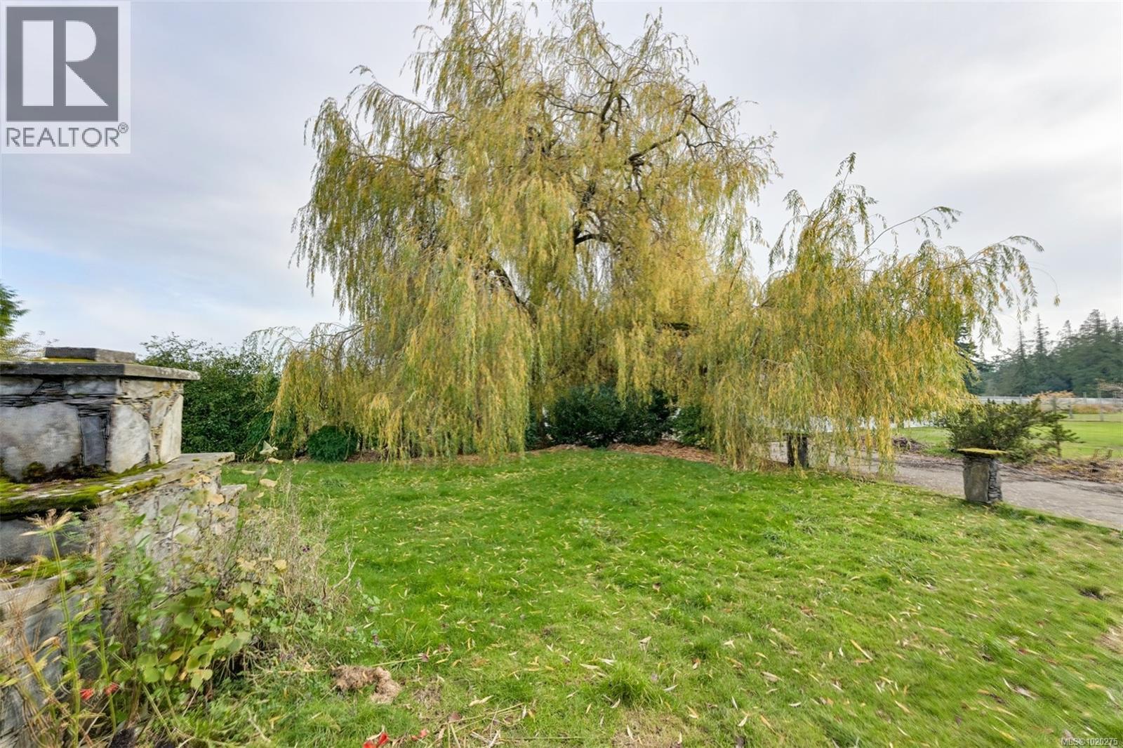 4203 Leeron Pl, Metchosin