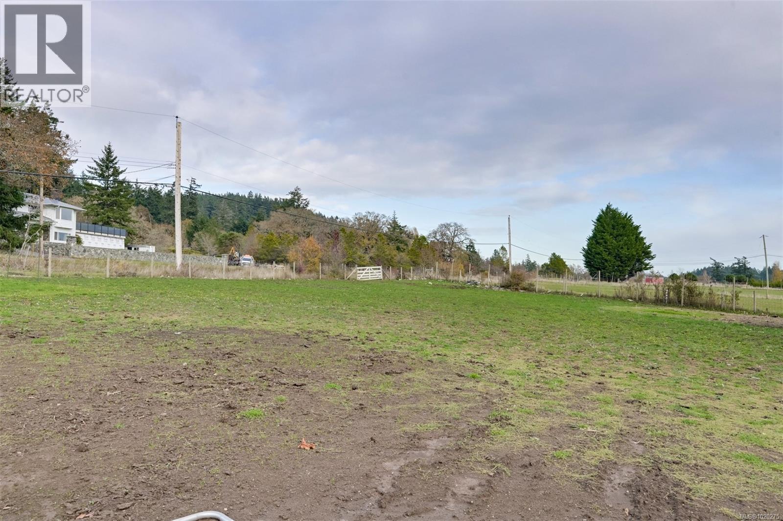 4203 Leeron Pl, Metchosin