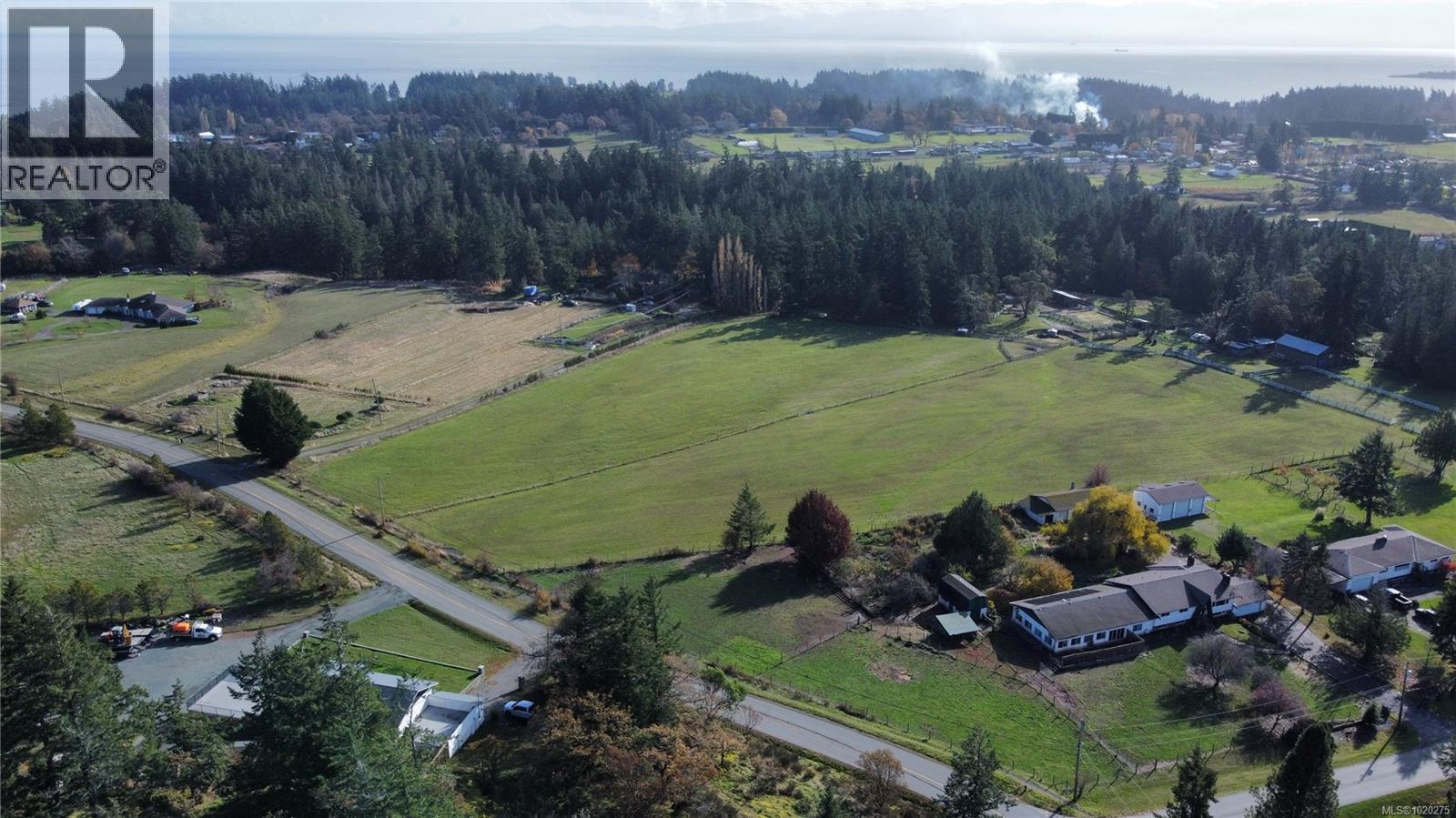 4203 Leeron Pl, Metchosin