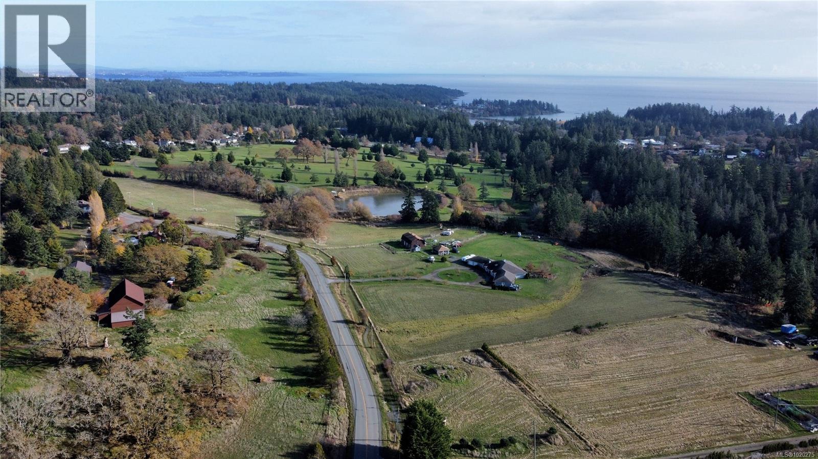 4203 Leeron Pl, Metchosin