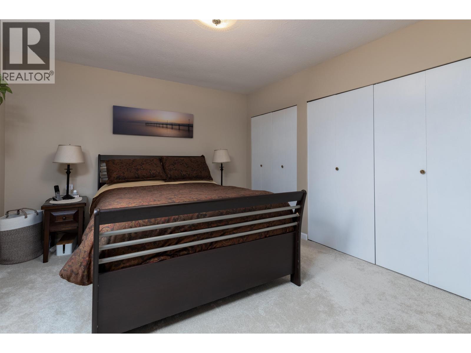 3688 WALNUT Drive, Terrace