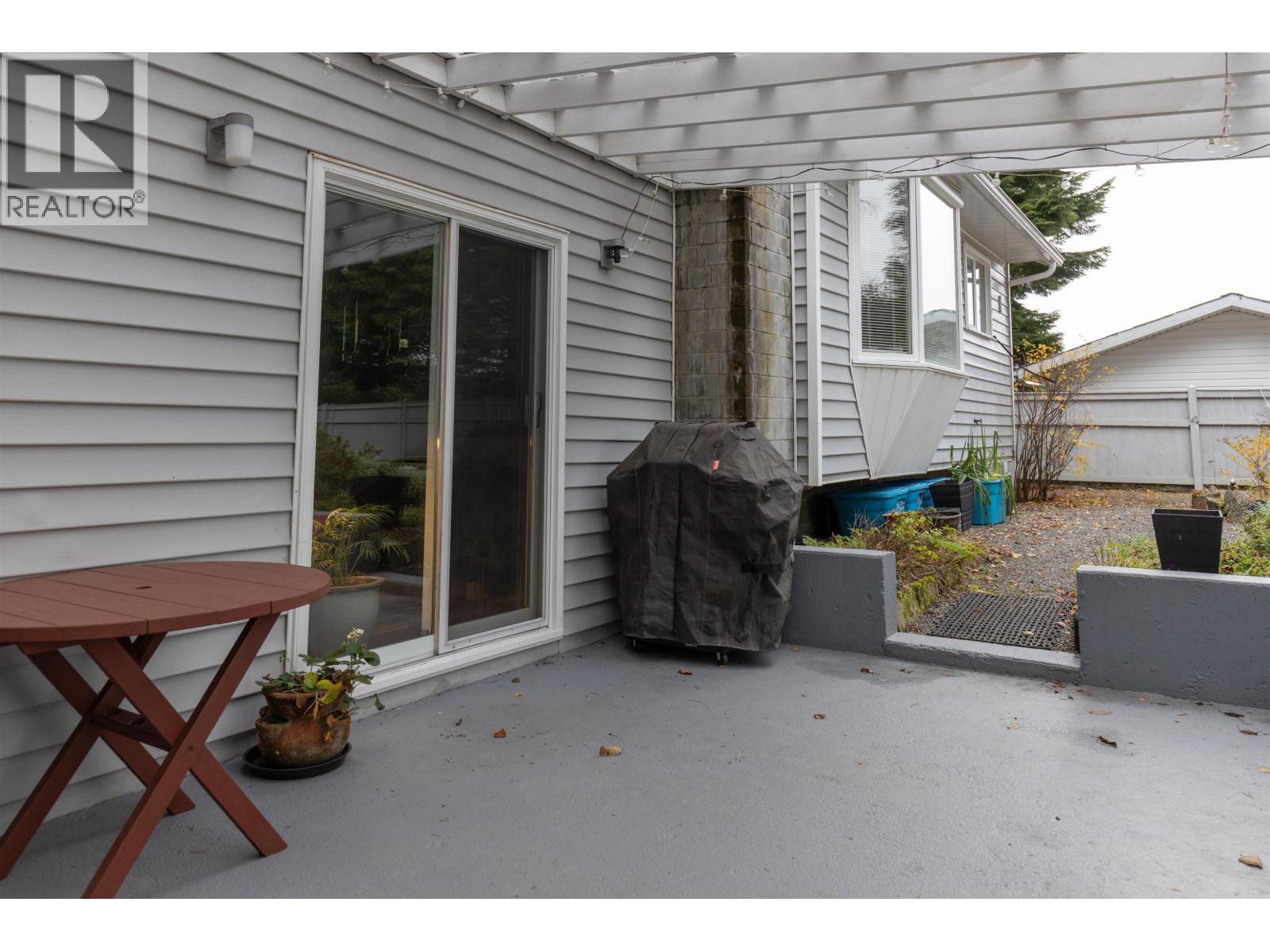 3688 WALNUT Drive, Terrace