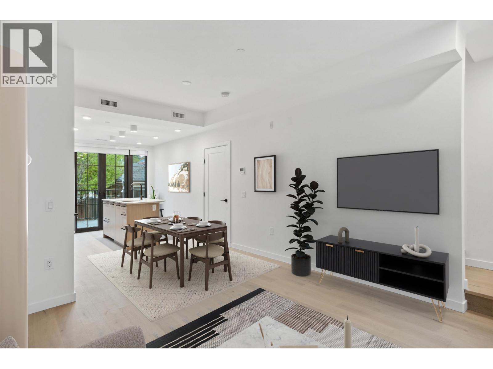 197 W KING EDWARD AVE STREET, Vancouver