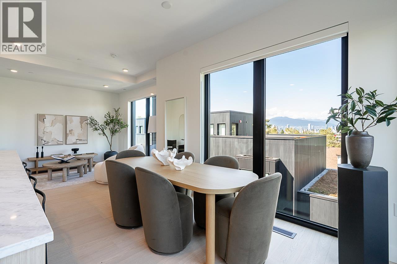 202 539 W 28TH AVENUE, Vancouver