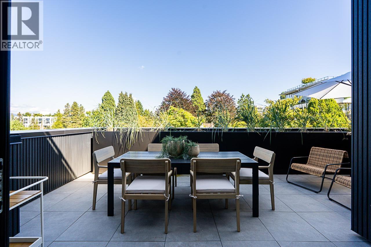 202 539 W 28TH AVENUE, Vancouver