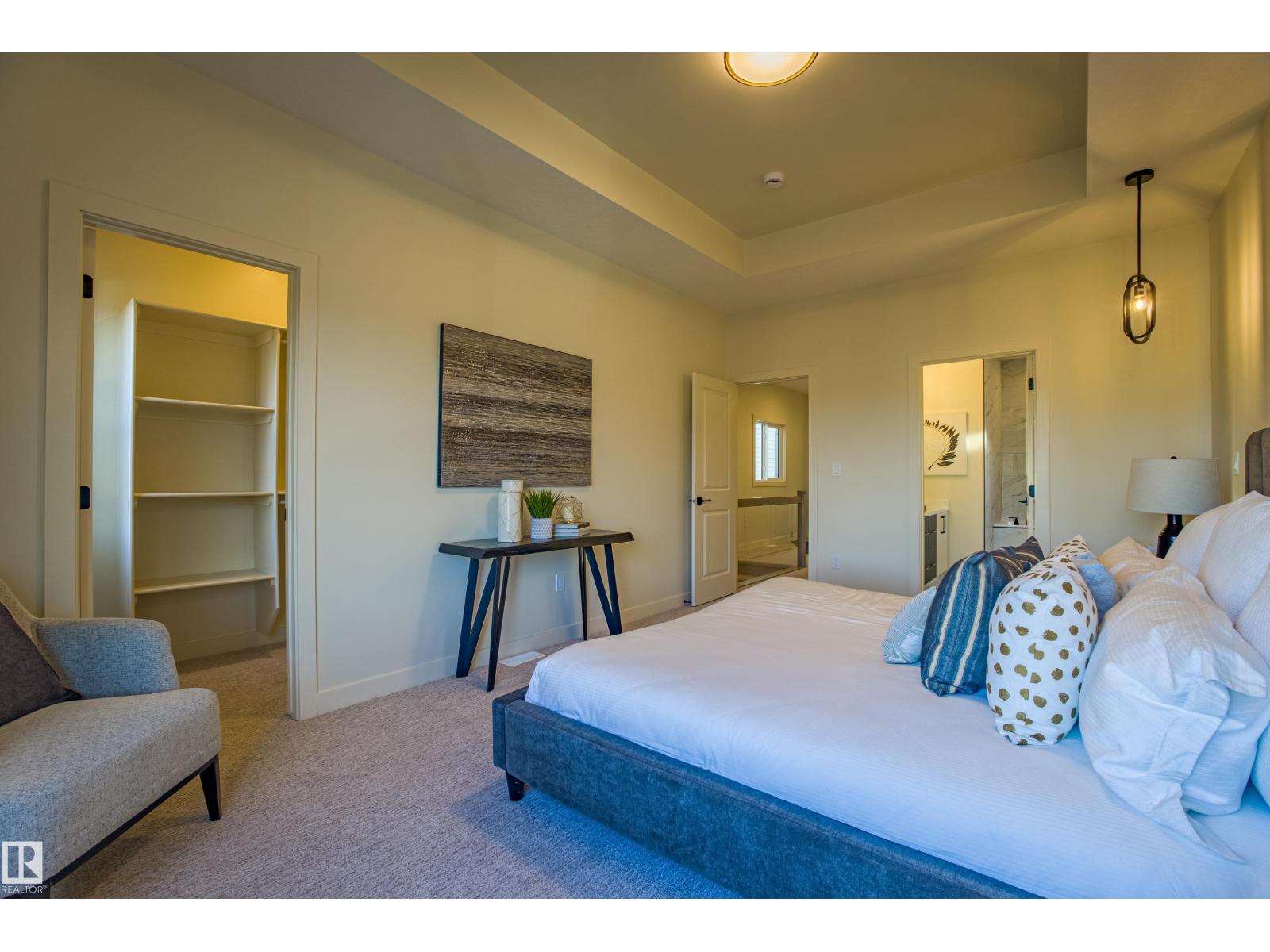 9811 155 ST NW, Edmonton