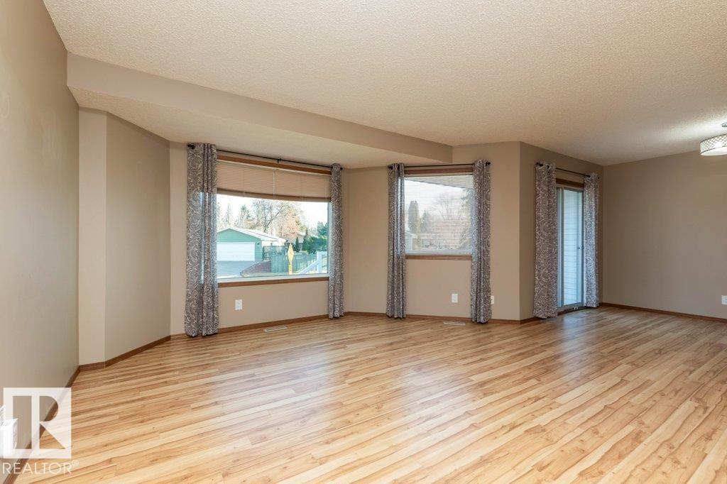 #44 2 GEORGIAN WY, Sherwood Park