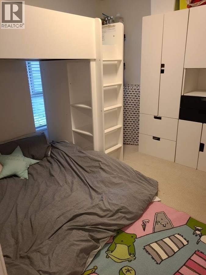 105 500 ROYAL AVENUE, New Westminster