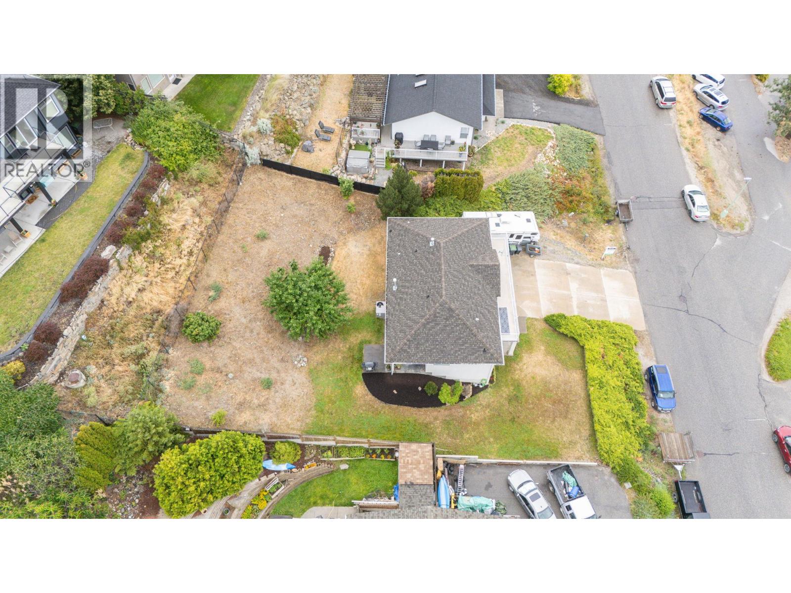  3052 Ensign Way, West Kelowna