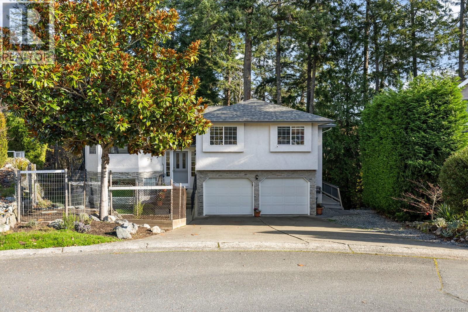 77 Chilco Ridge Pl, View Royal