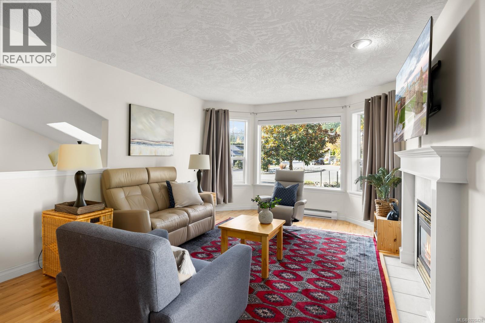 77 Chilco Ridge Pl, View Royal