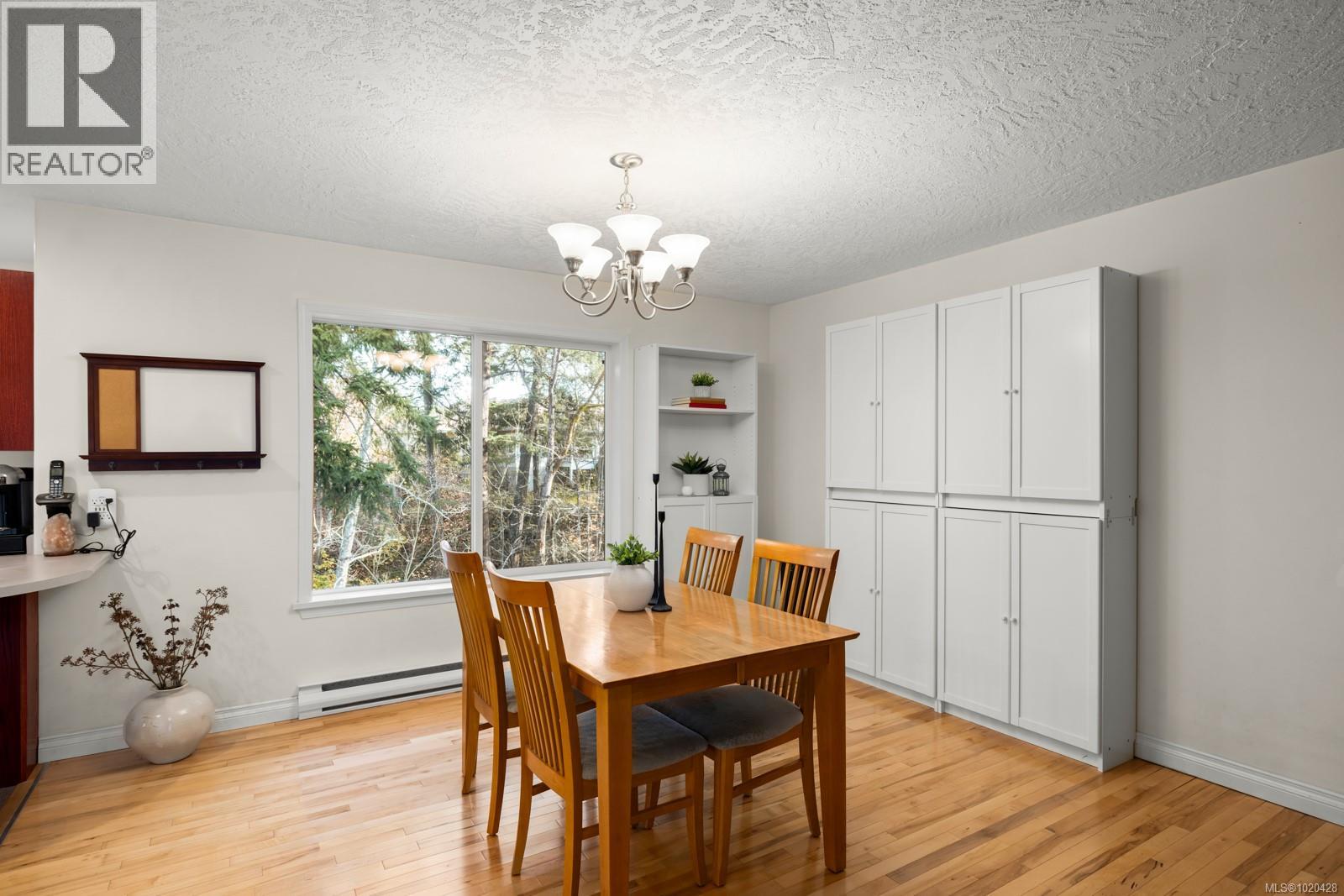 77 Chilco Ridge Pl, View Royal