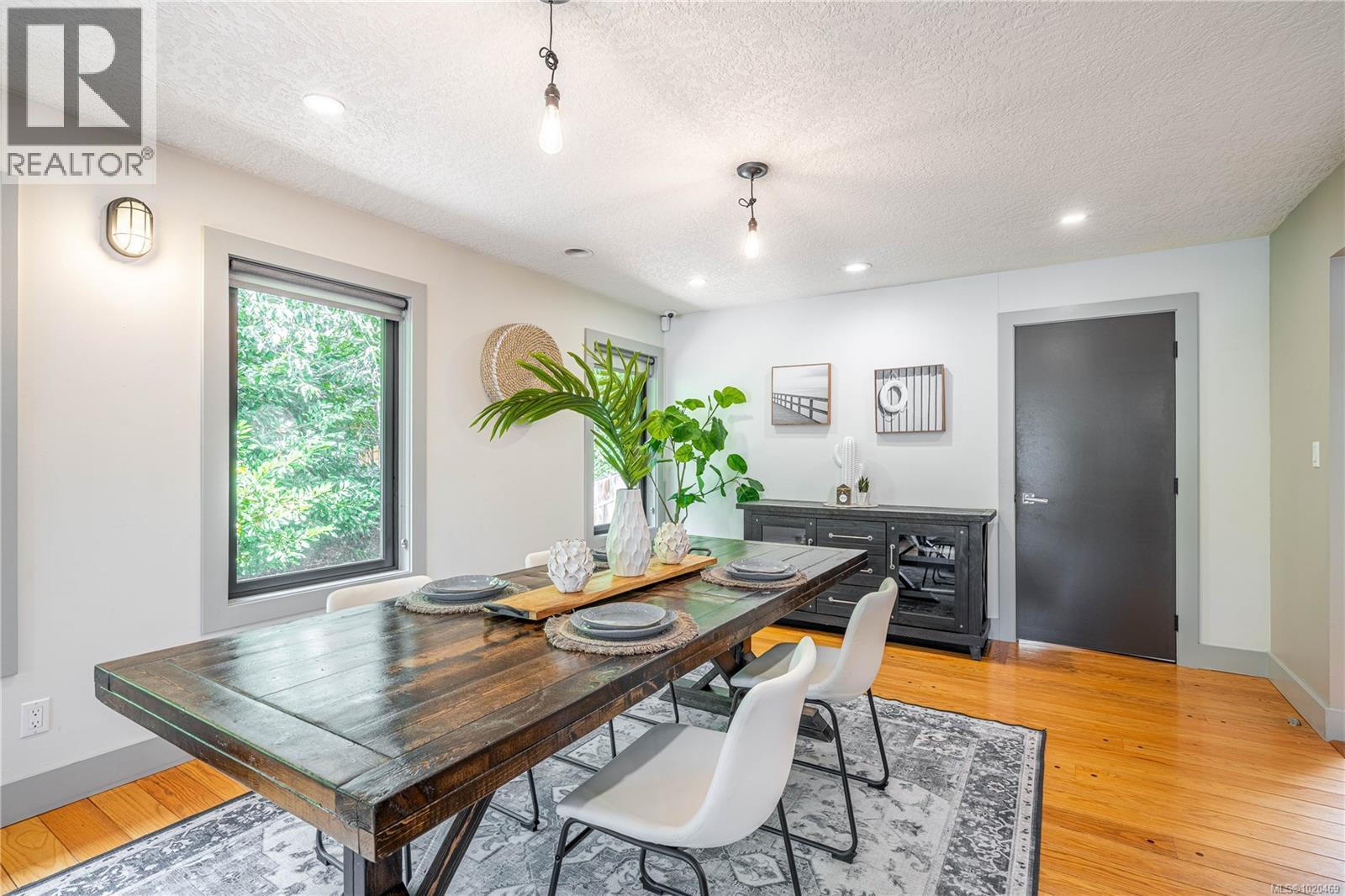 2880 Leigh Rd, Langford