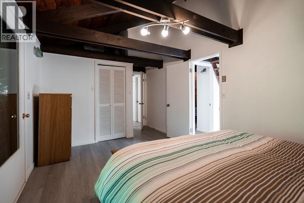 4402 KEITH ROAD, West Vancouver