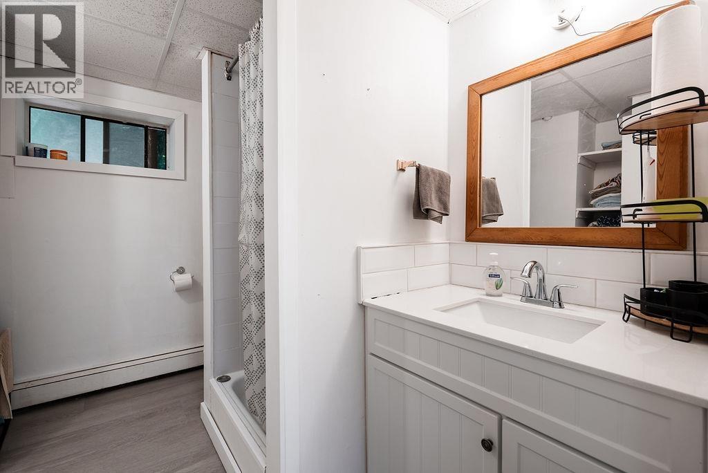 4402 KEITH ROAD, West Vancouver