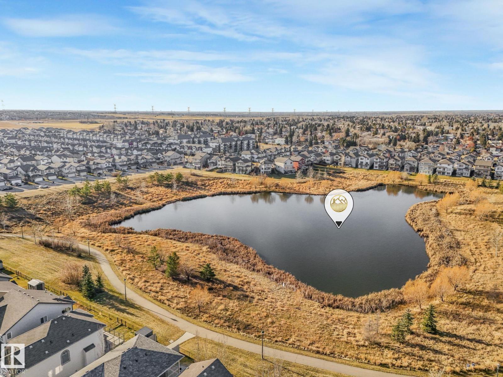 3003 16 AV NW, Edmonton