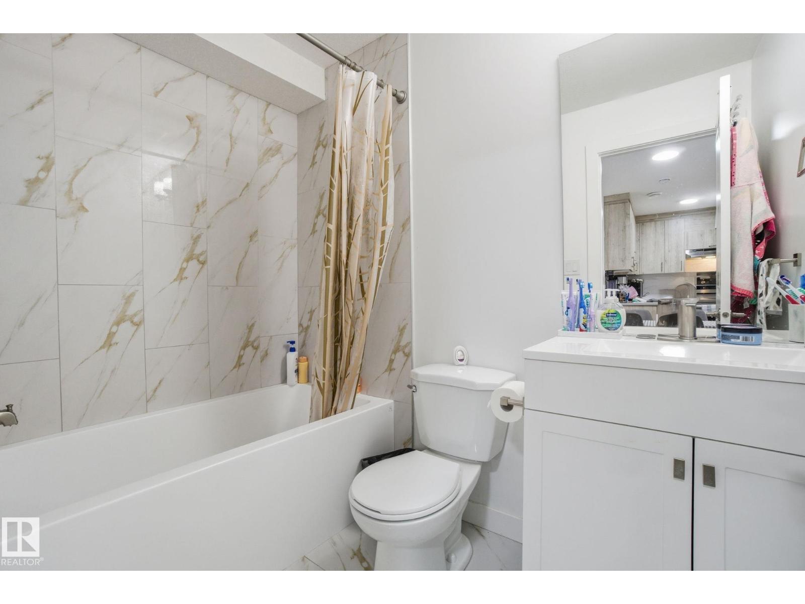 22529 99A AV NW, Edmonton