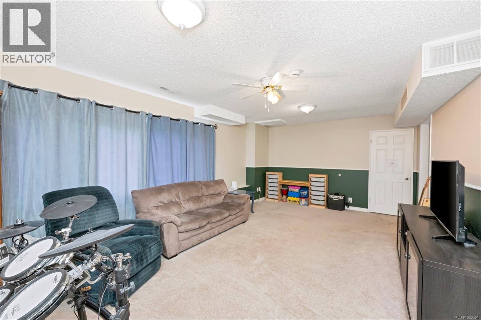 6287 Fairview Way, Duncan