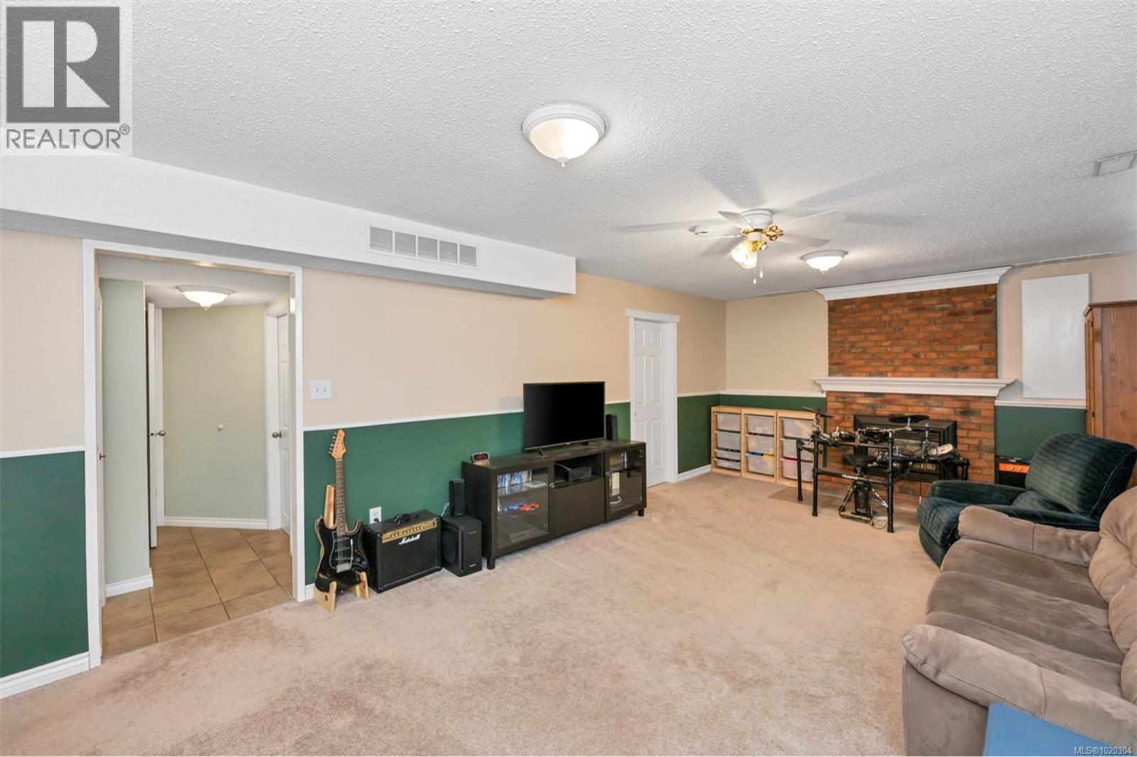 6287 Fairview Way, Duncan