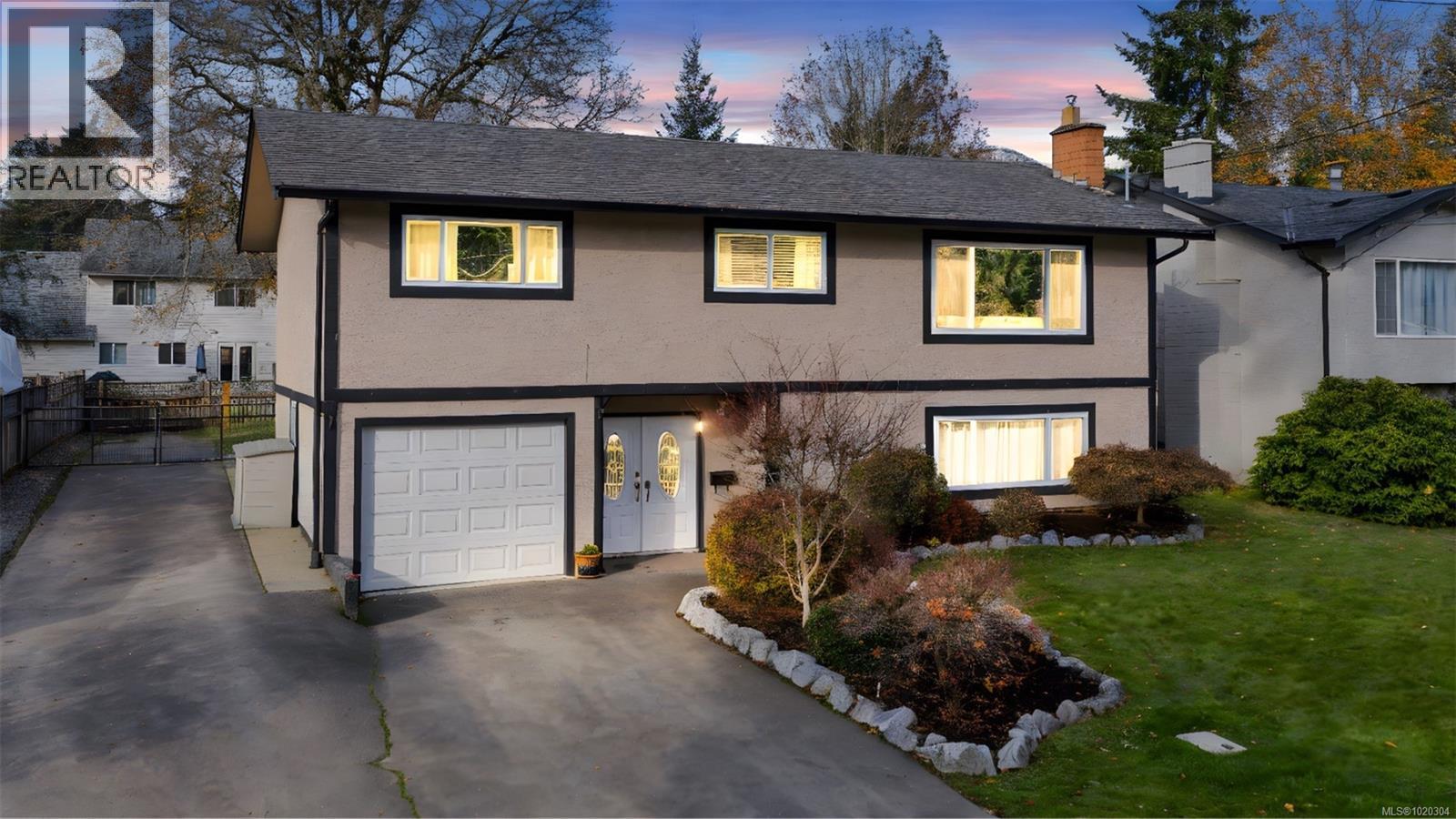 6287 Fairview Way, Duncan