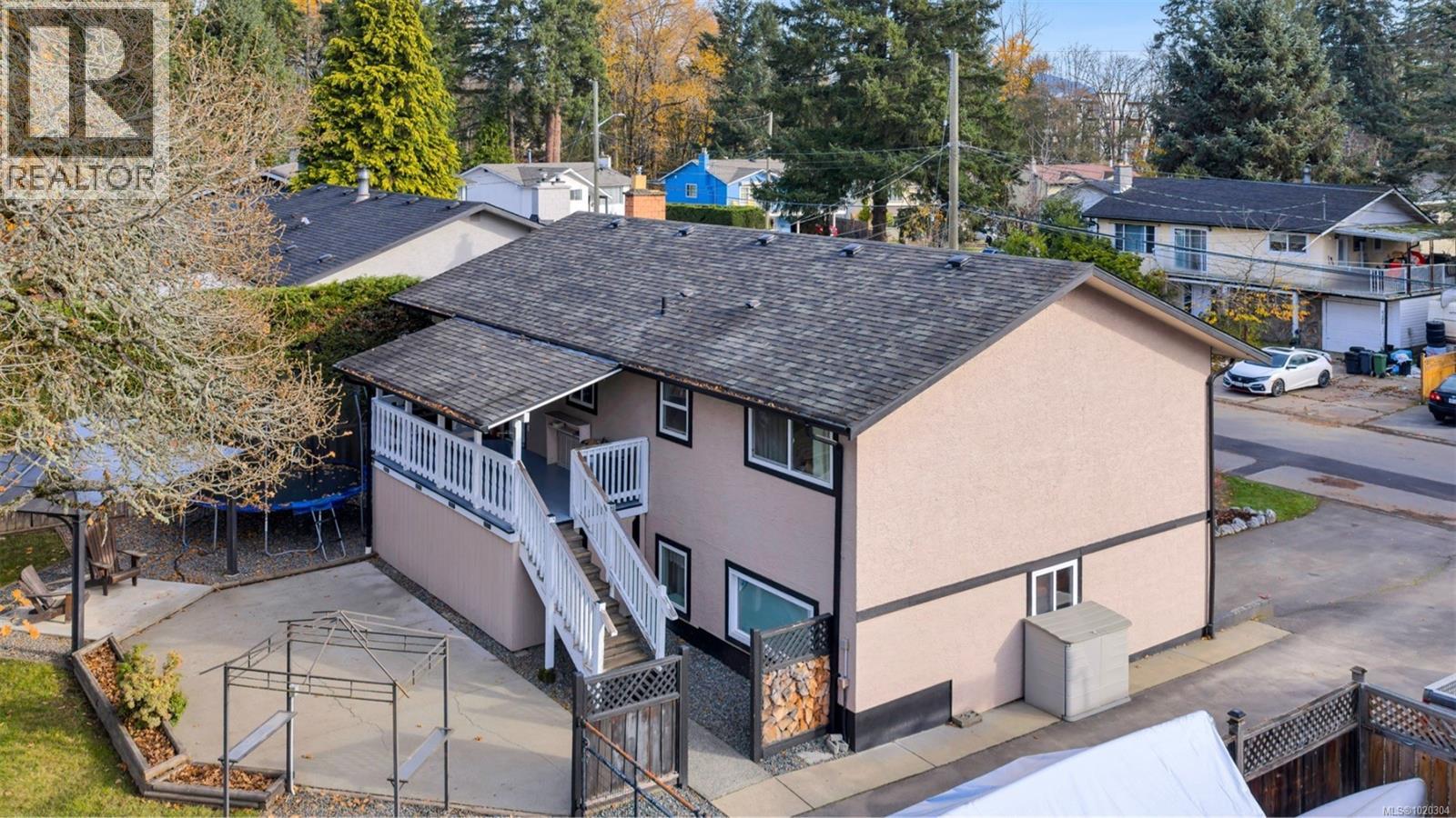 6287 Fairview Way, Duncan