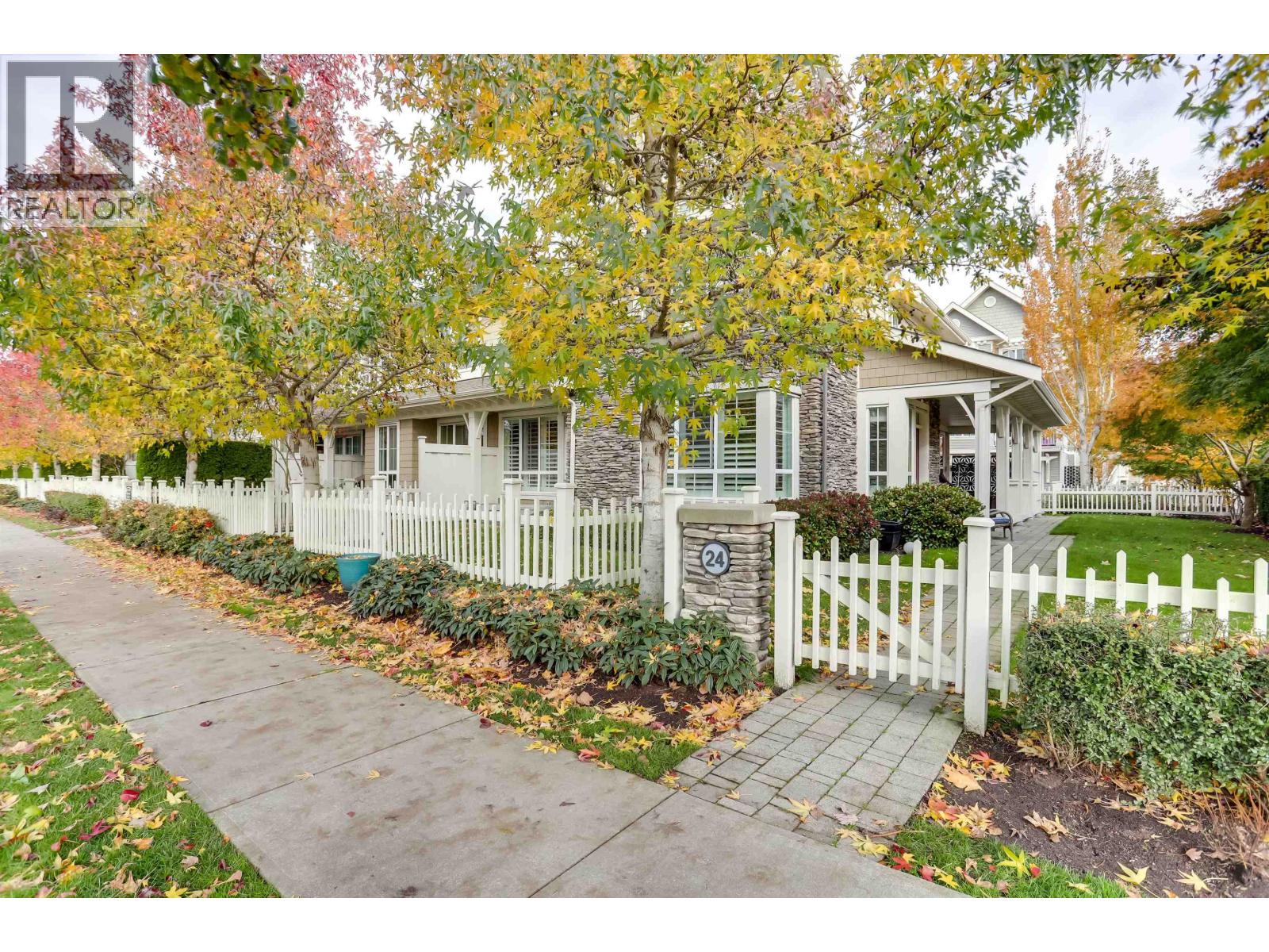 #24-5510 ADMIRAL Way, Delta