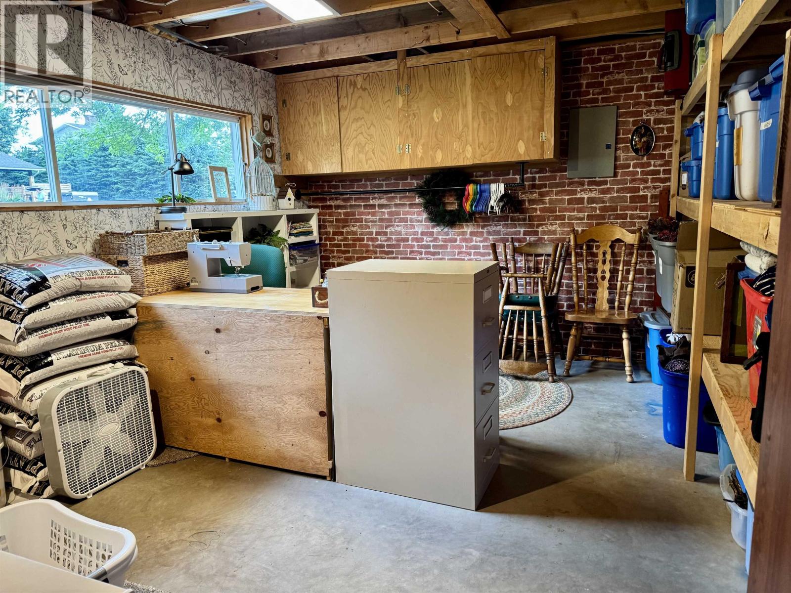 4381 BIRCH Crescent, Smithers