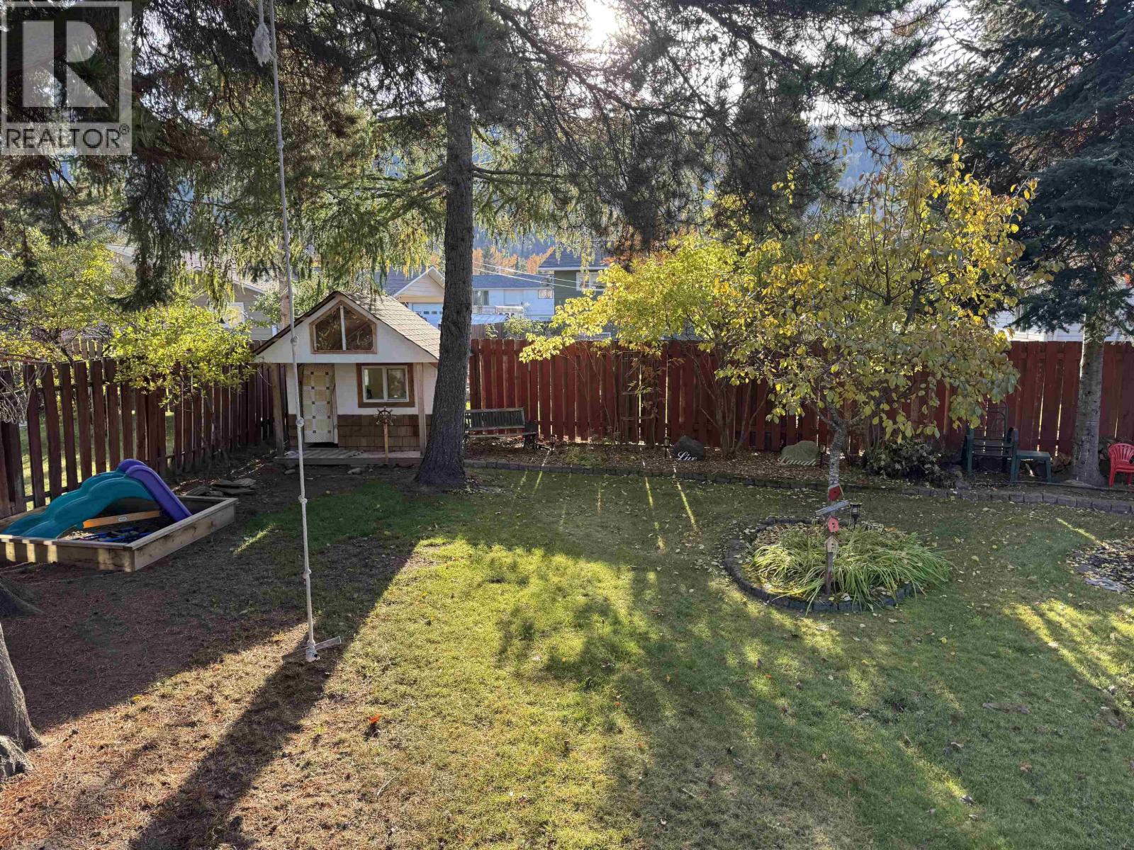 4381 BIRCH Crescent, Smithers