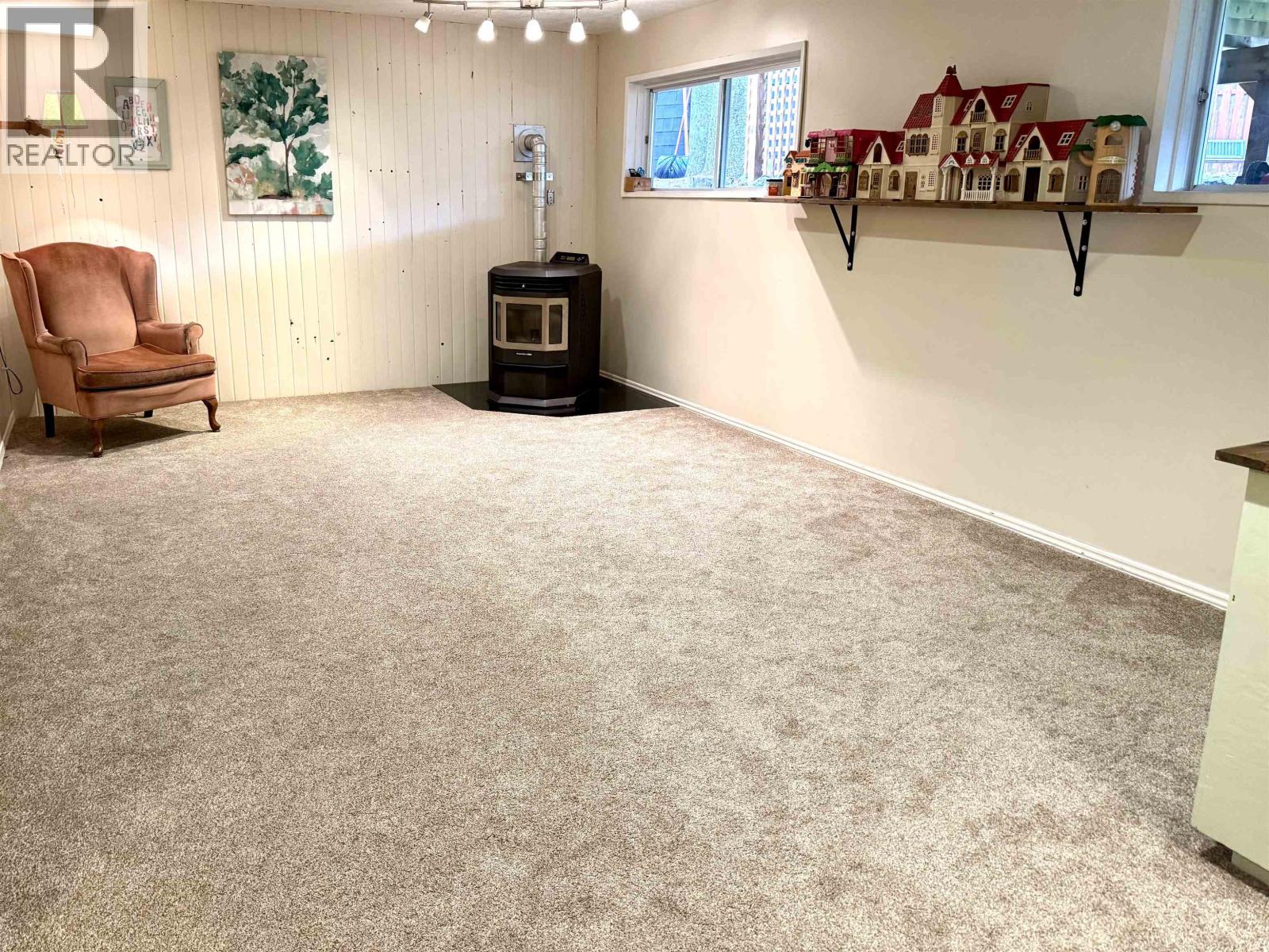 4381 BIRCH Crescent, Smithers