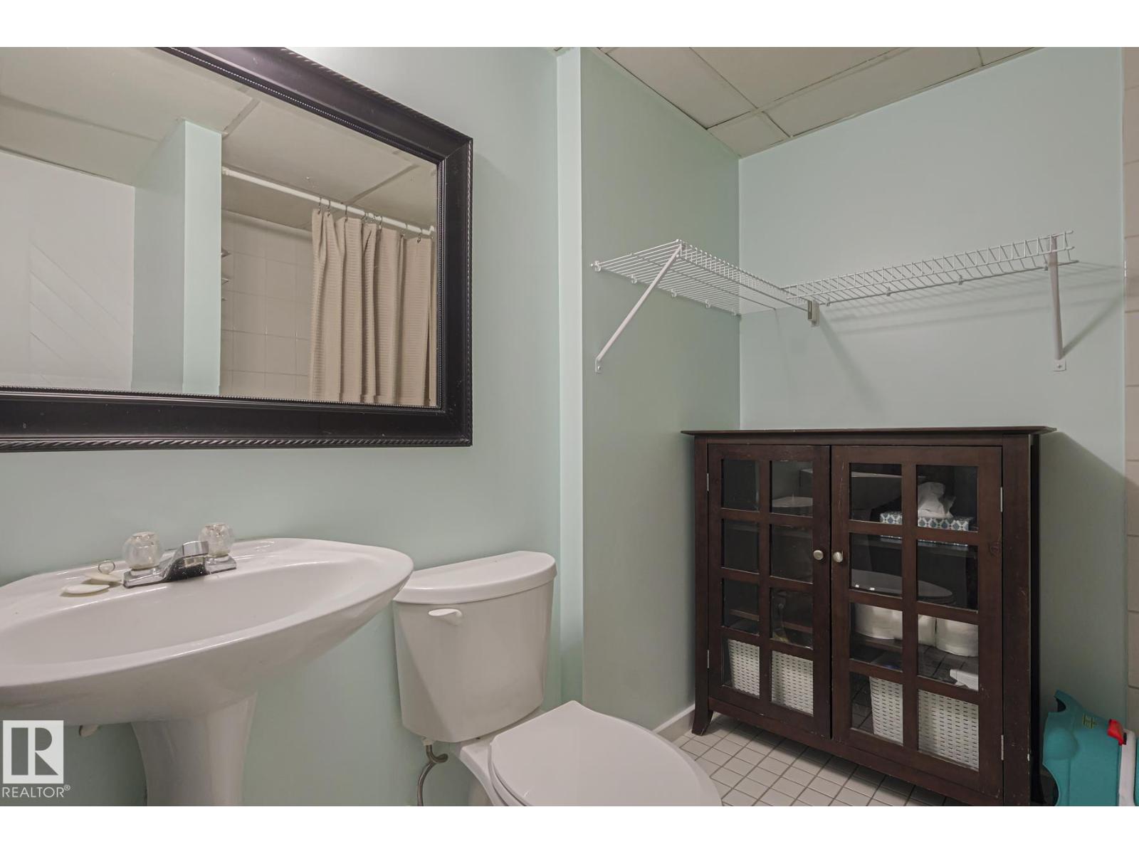 4211 30 AV NW, Edmonton