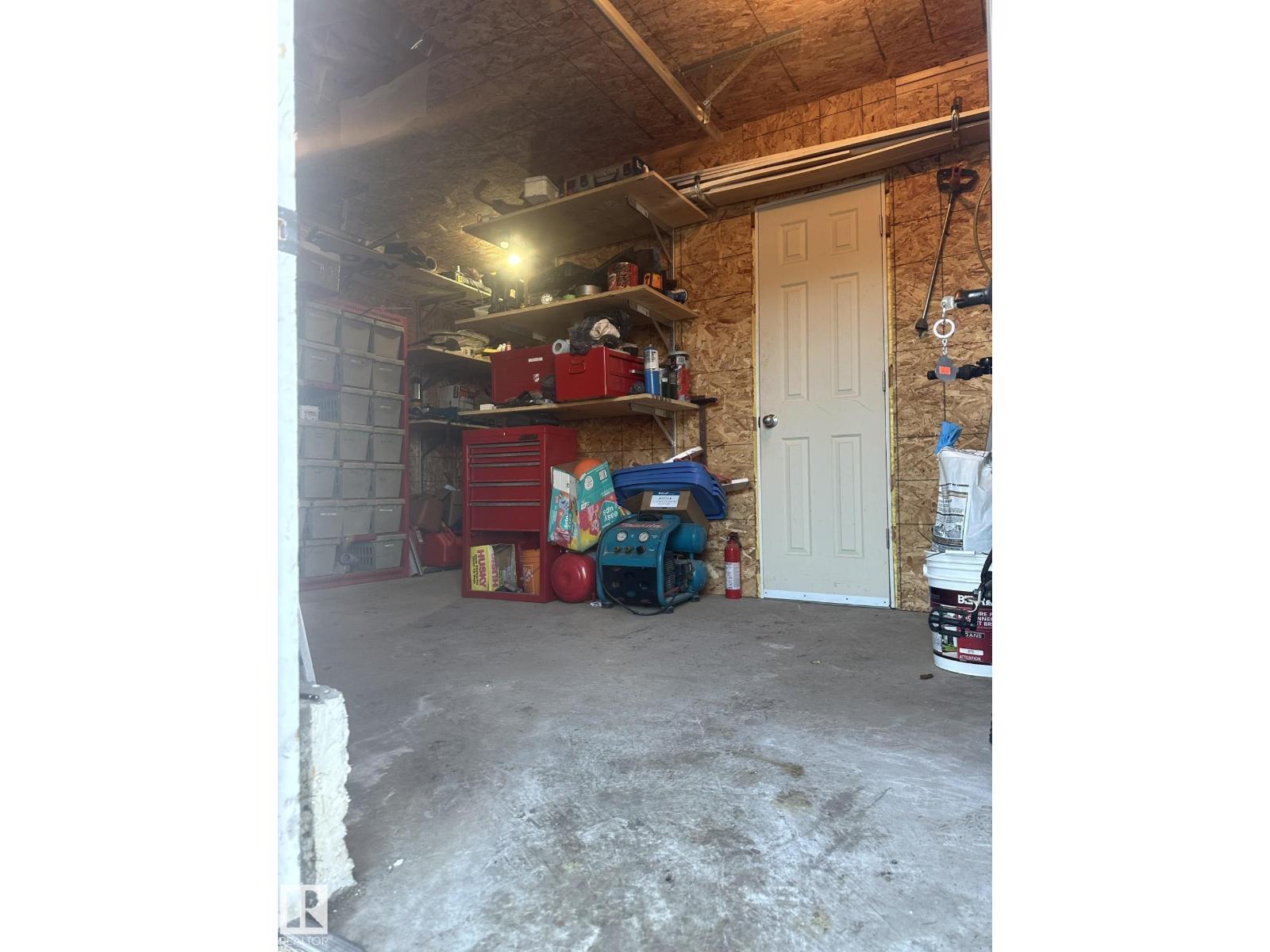 4211 30 AV NW, Edmonton