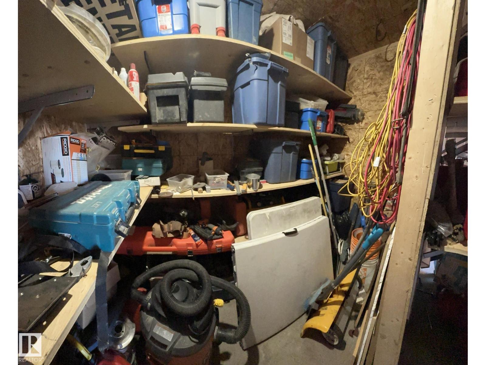 4211 30 AV NW, Edmonton