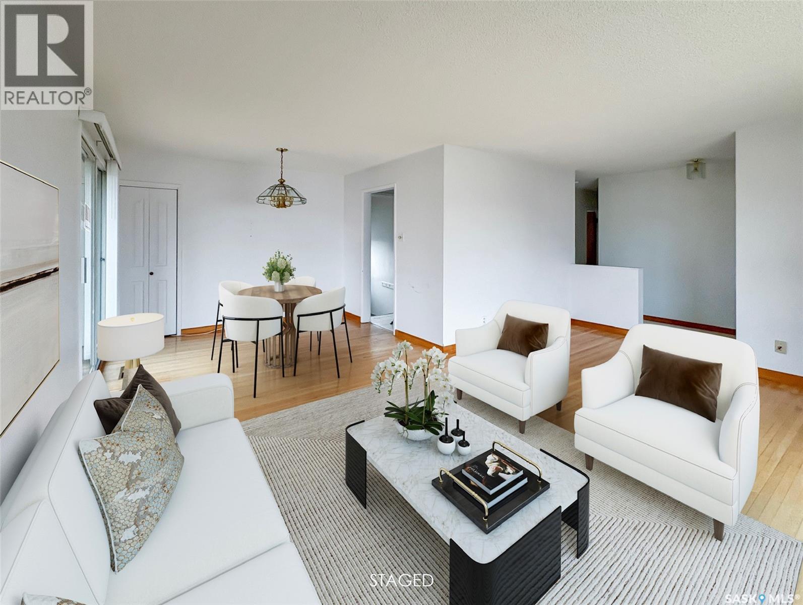 Single Family House Bungalow for Sale in  th AVENUE NE Swift Current 