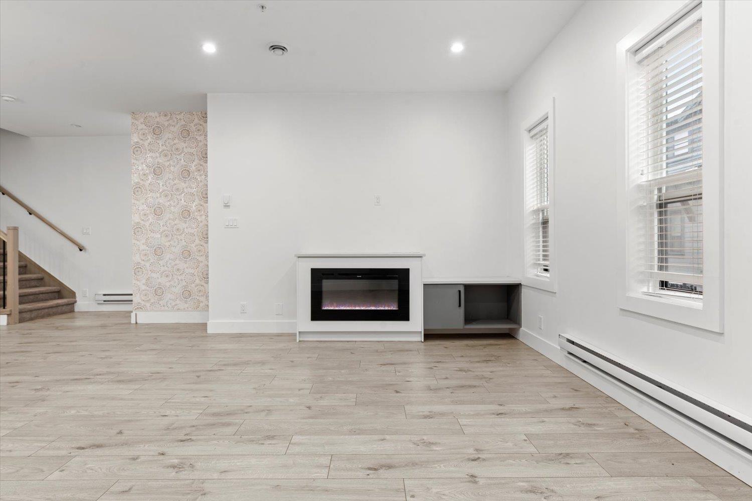 6 45608 BERNARD AVENUE, Chilliwack Proper West, Chilliwack