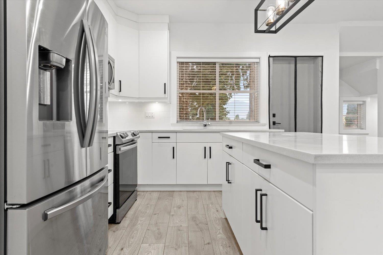 6 45608 BERNARD AVENUE, Chilliwack Proper West, Chilliwack