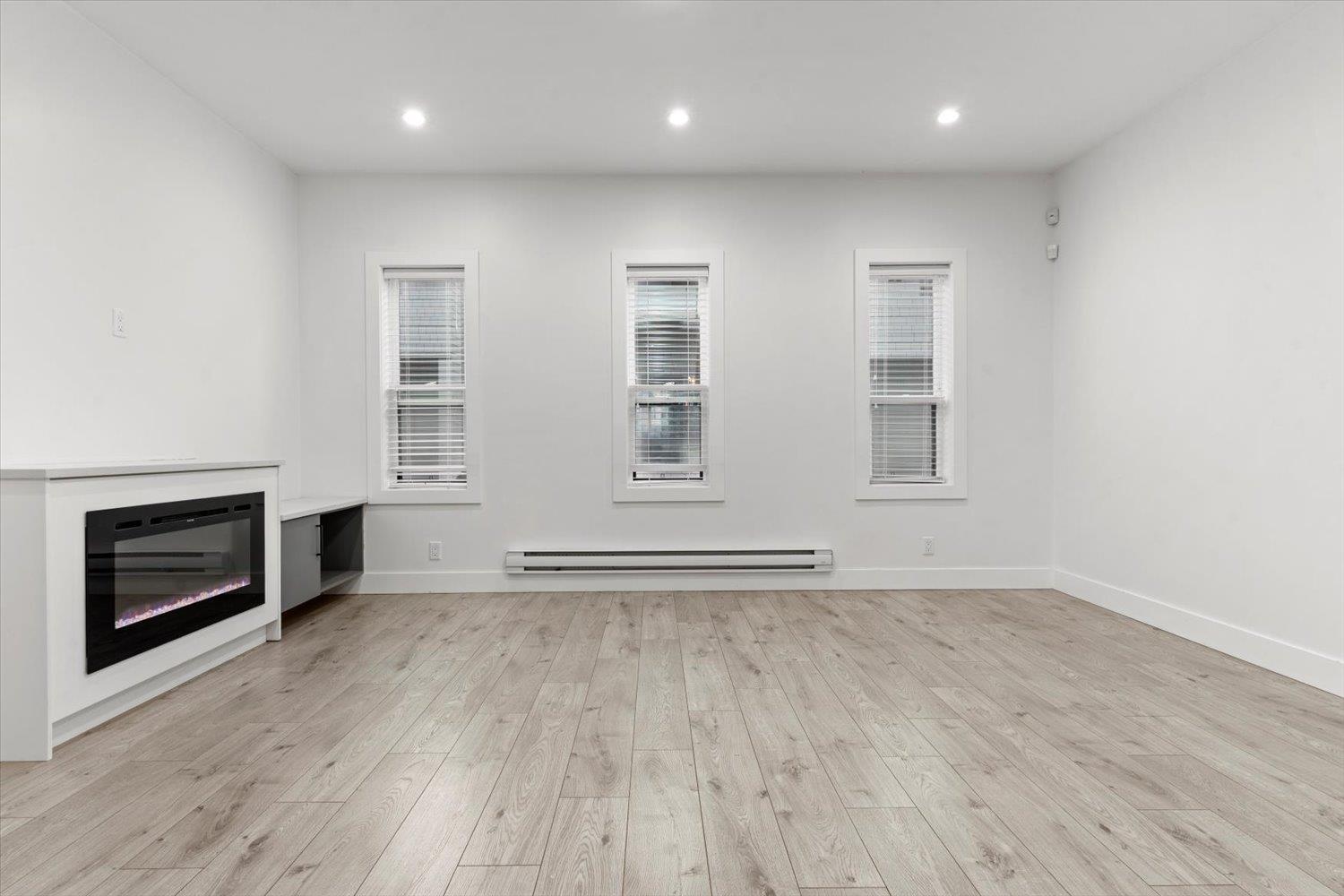 6 45608 BERNARD AVENUE, Chilliwack Proper West, Chilliwack