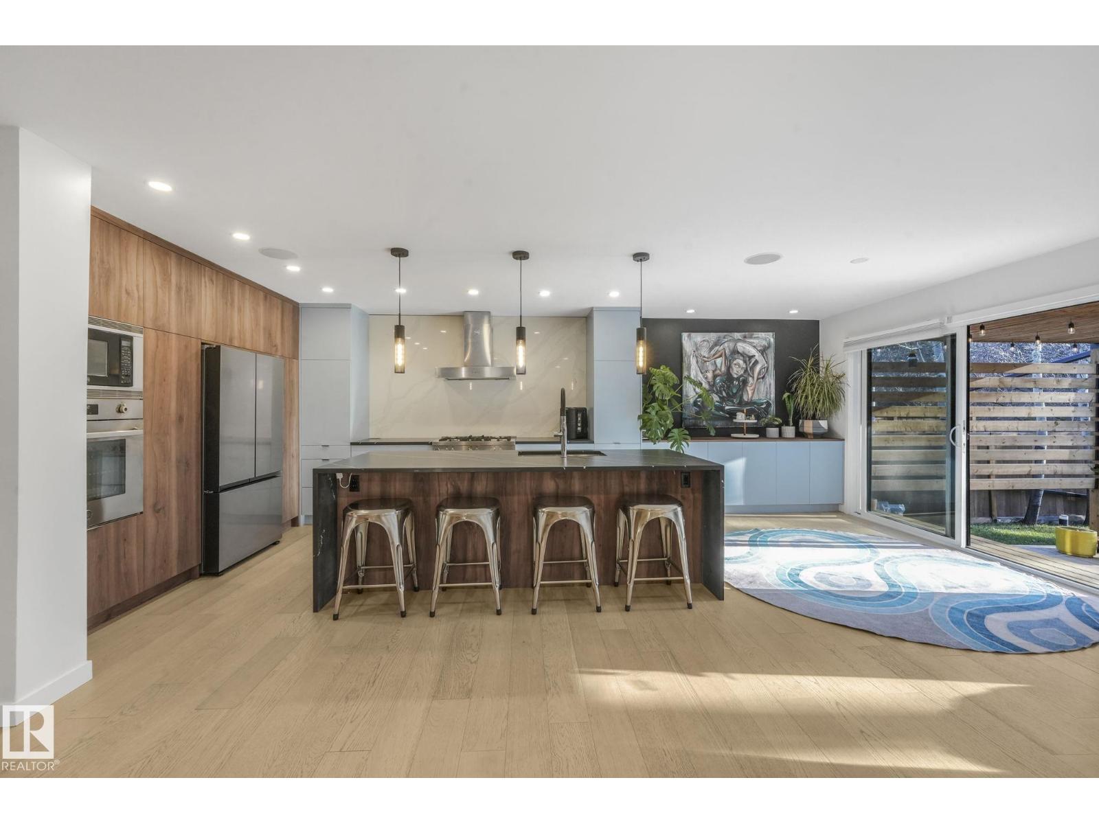 14623 MACKENZIE DR NW, Edmonton