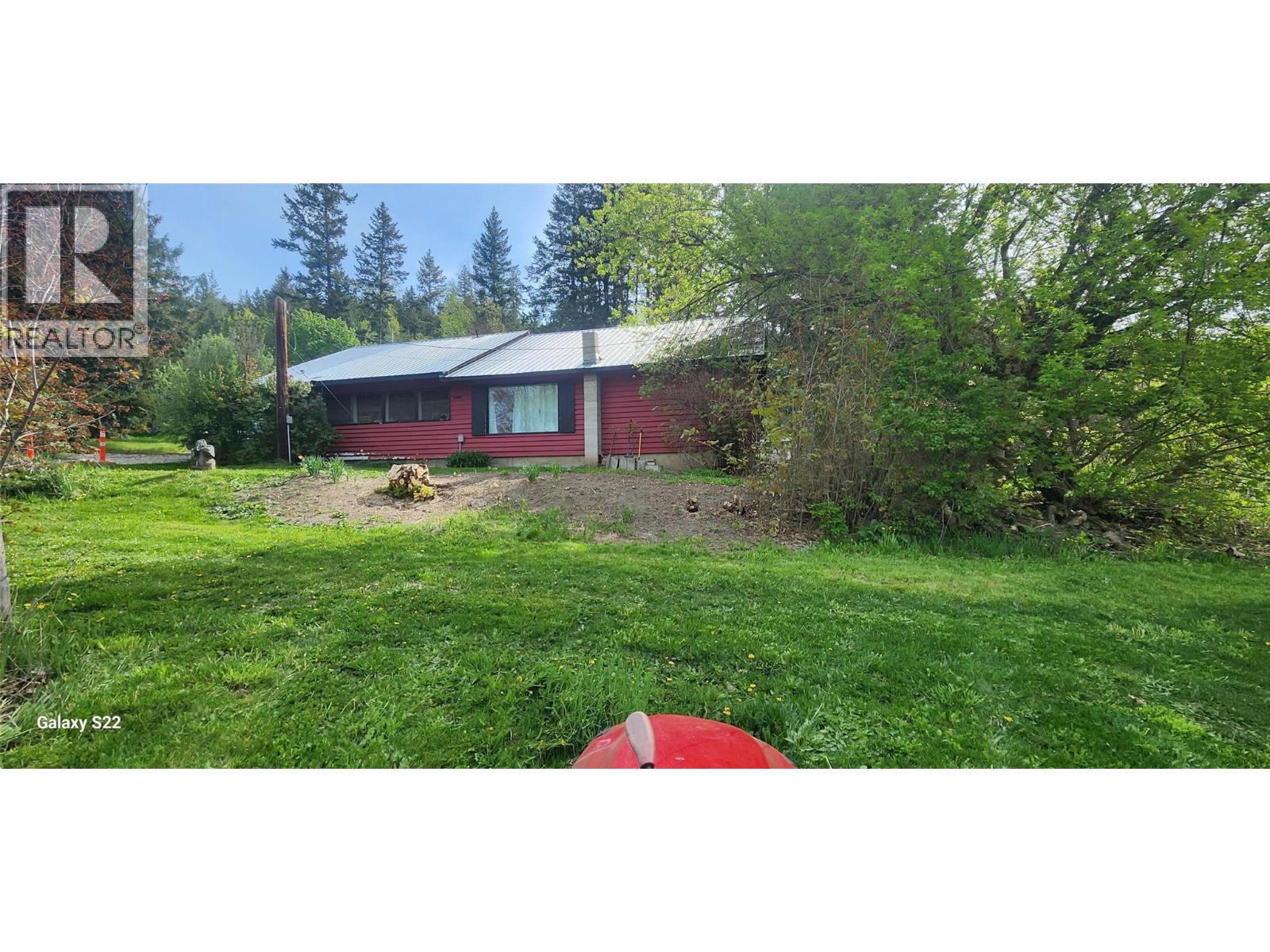 1012 Addison Road, Tappen