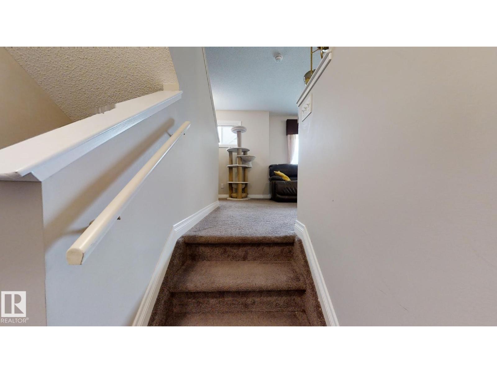 #18 12050 17 AV SW, Edmonton