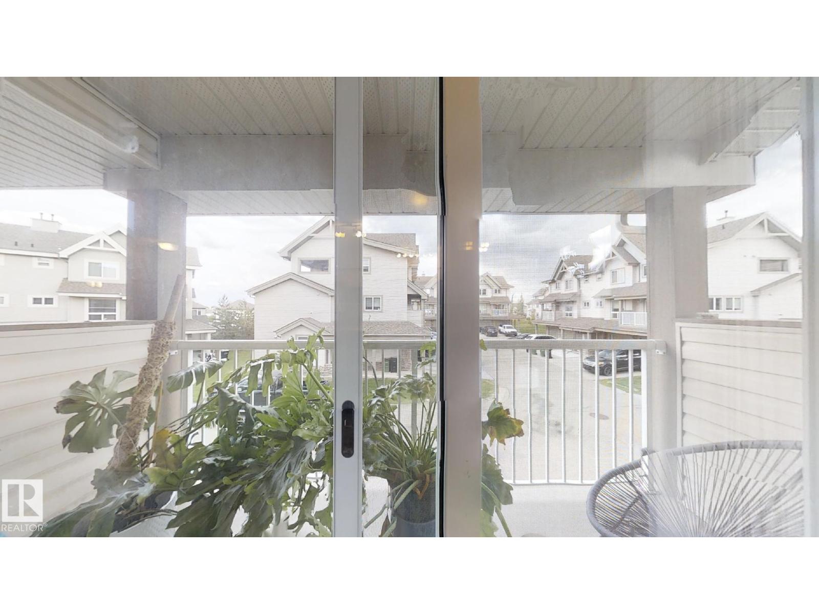 #18 12050 17 AV SW, Edmonton