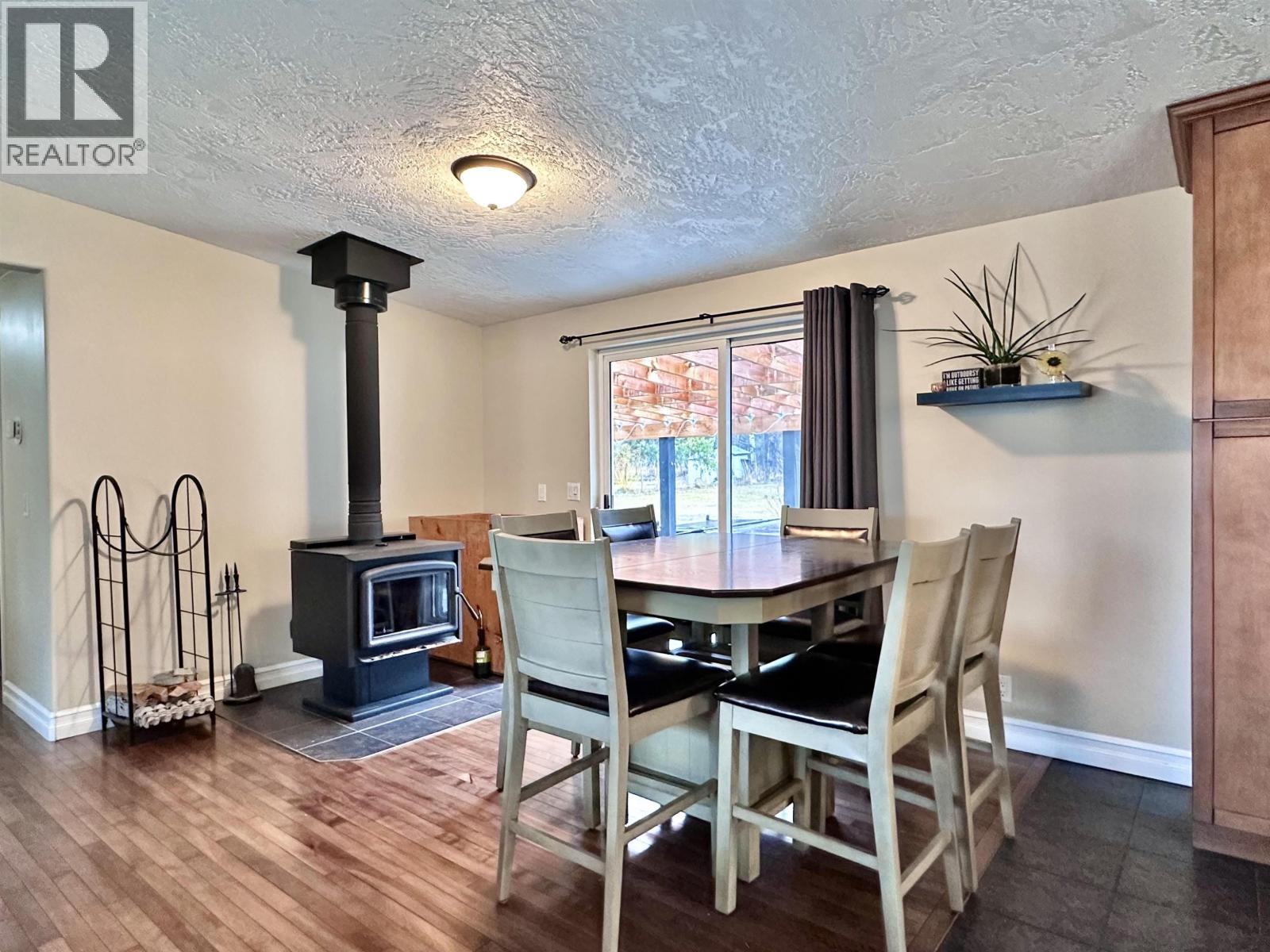 820 BEAVEN CRESCENT, Valemount