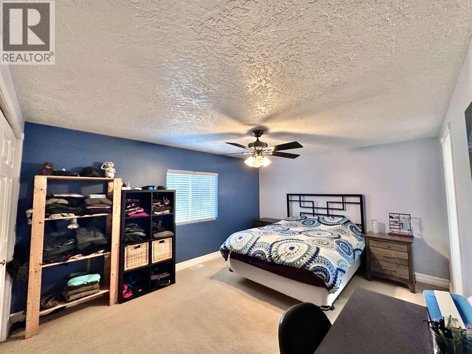 820 BEAVEN CRESCENT, Valemount