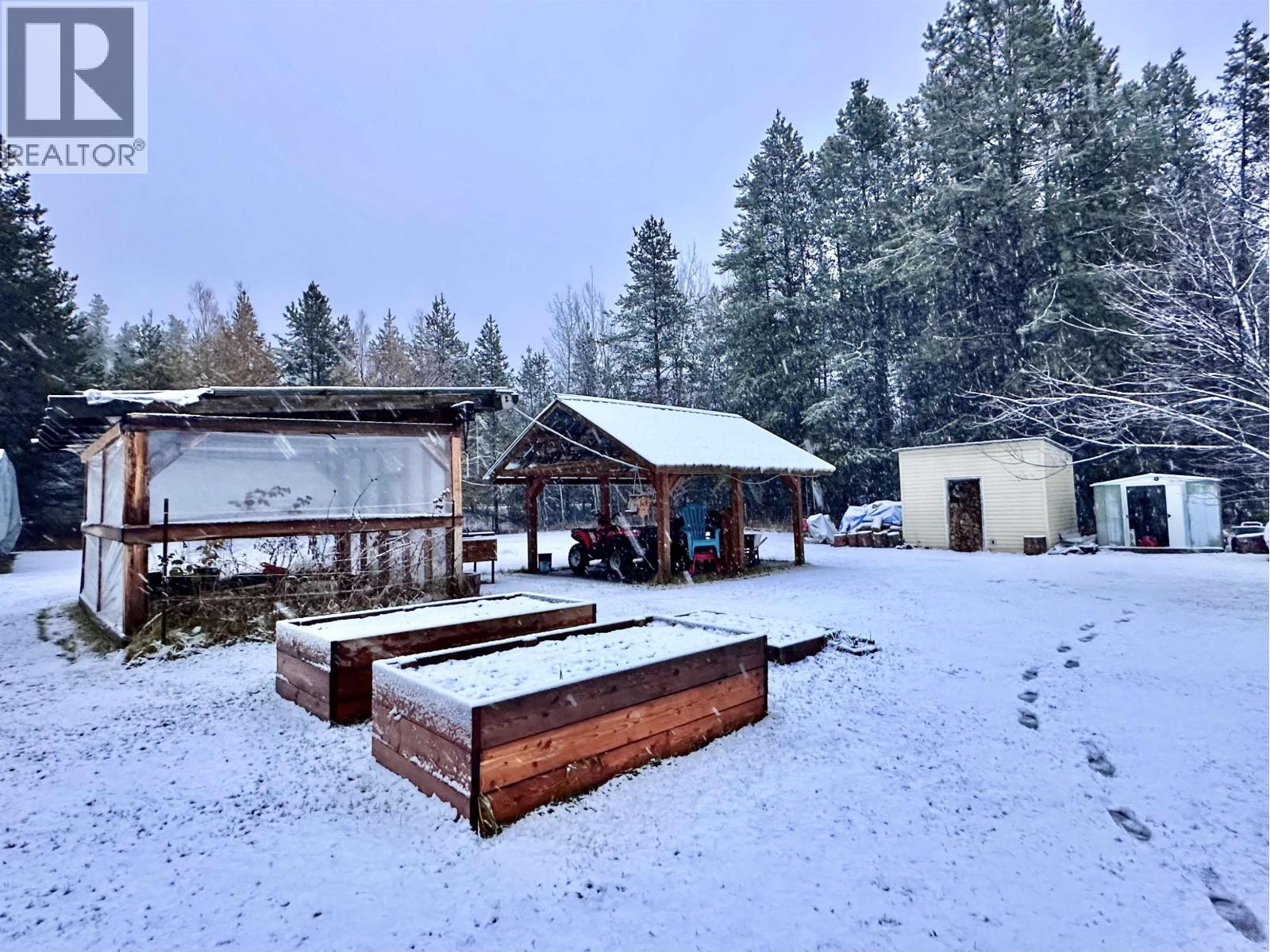 820 BEAVEN CRESCENT, Valemount