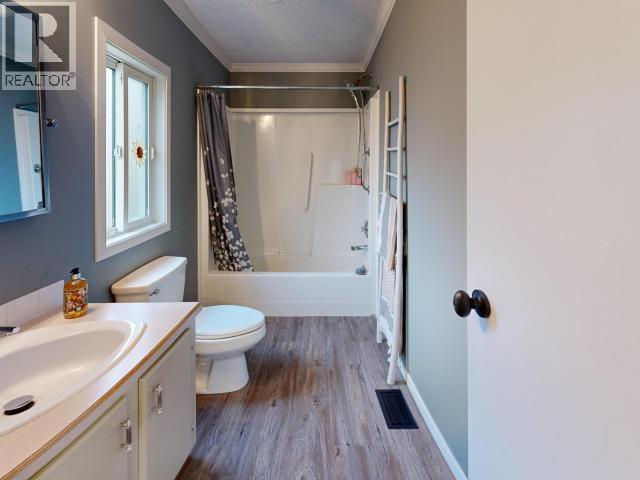 4686 MICHIGAN AVE, Powell River