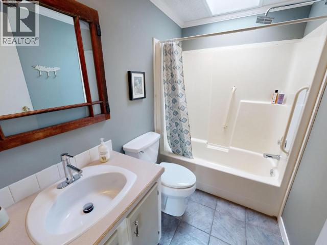 4686 MICHIGAN AVE, Powell River