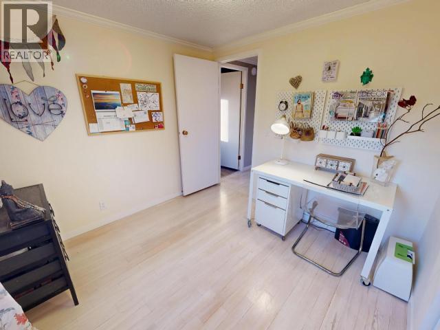 4686 MICHIGAN AVE, Powell River