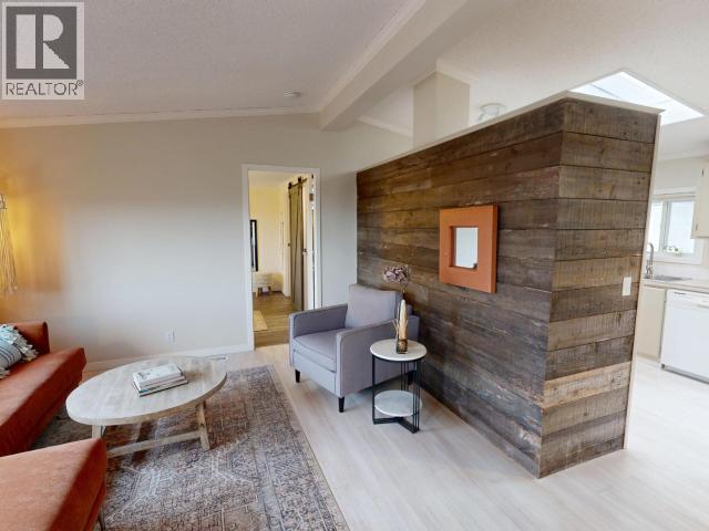 4686 MICHIGAN AVE, Powell River