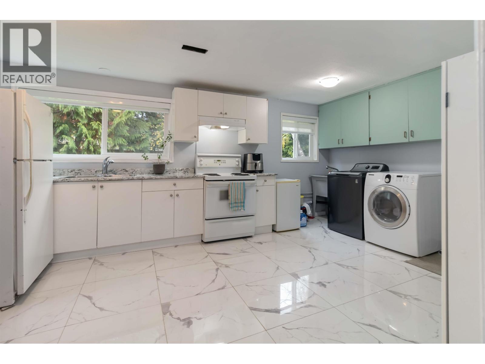 5237 12 AVENUE, Tsawwassen